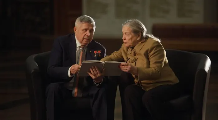 Виктор Савиных с супругой